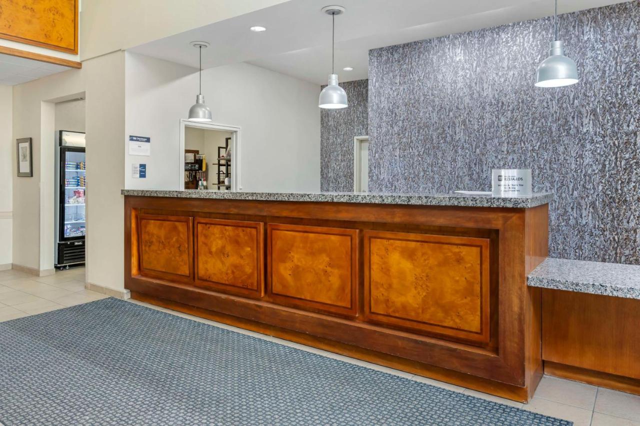 Best Western Plus Peppertree Inn At Omak Exteriér fotografie
