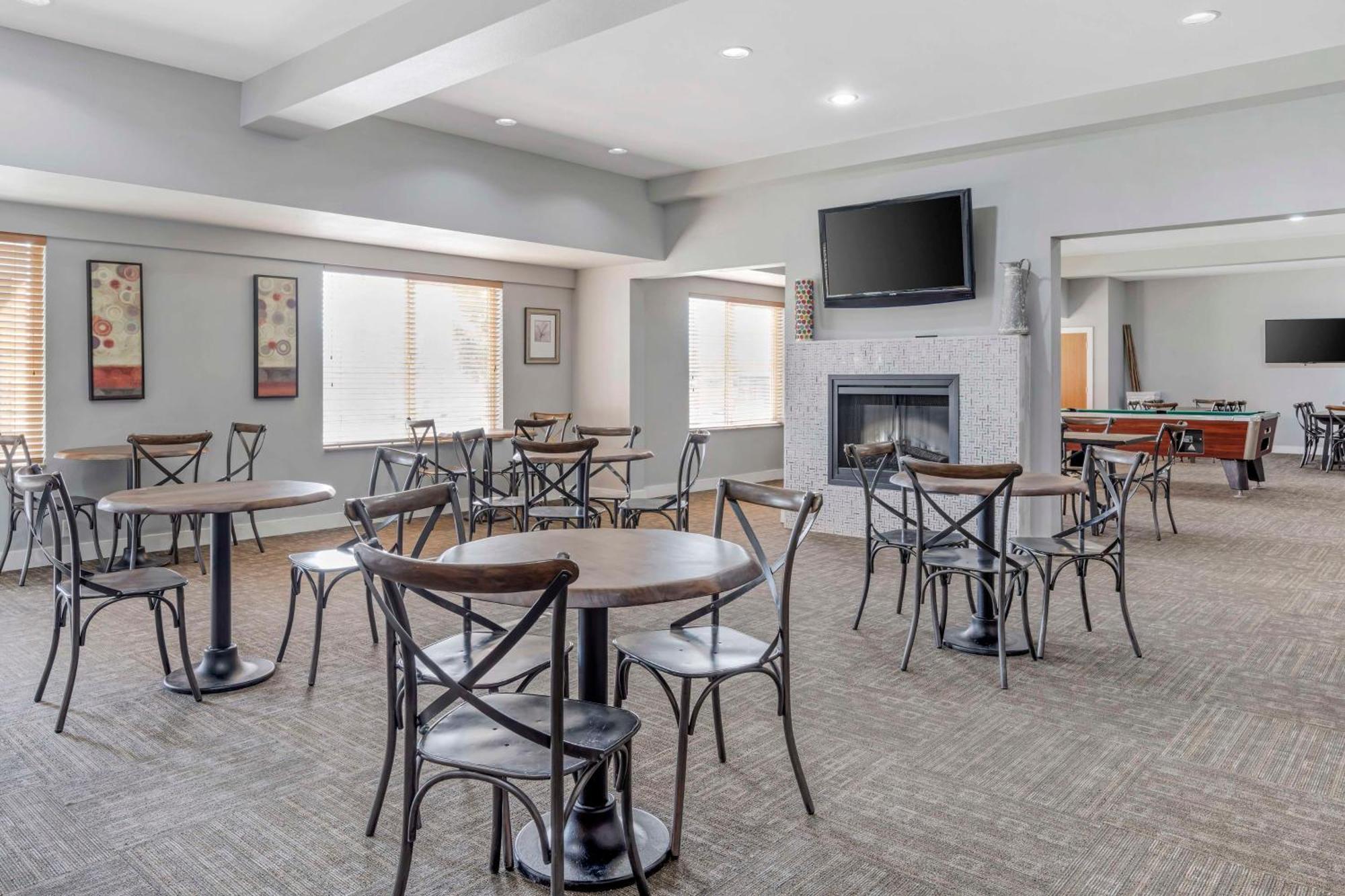 Best Western Plus Peppertree Inn At Omak Exteriér fotografie
