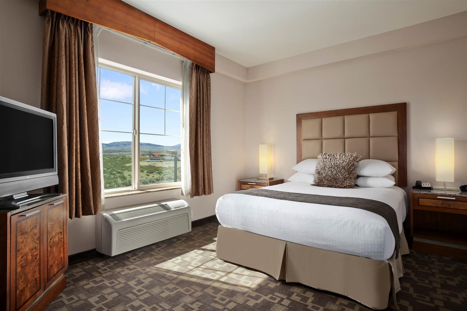 Best Western Plus Peppertree Inn At Omak Exteriér fotografie