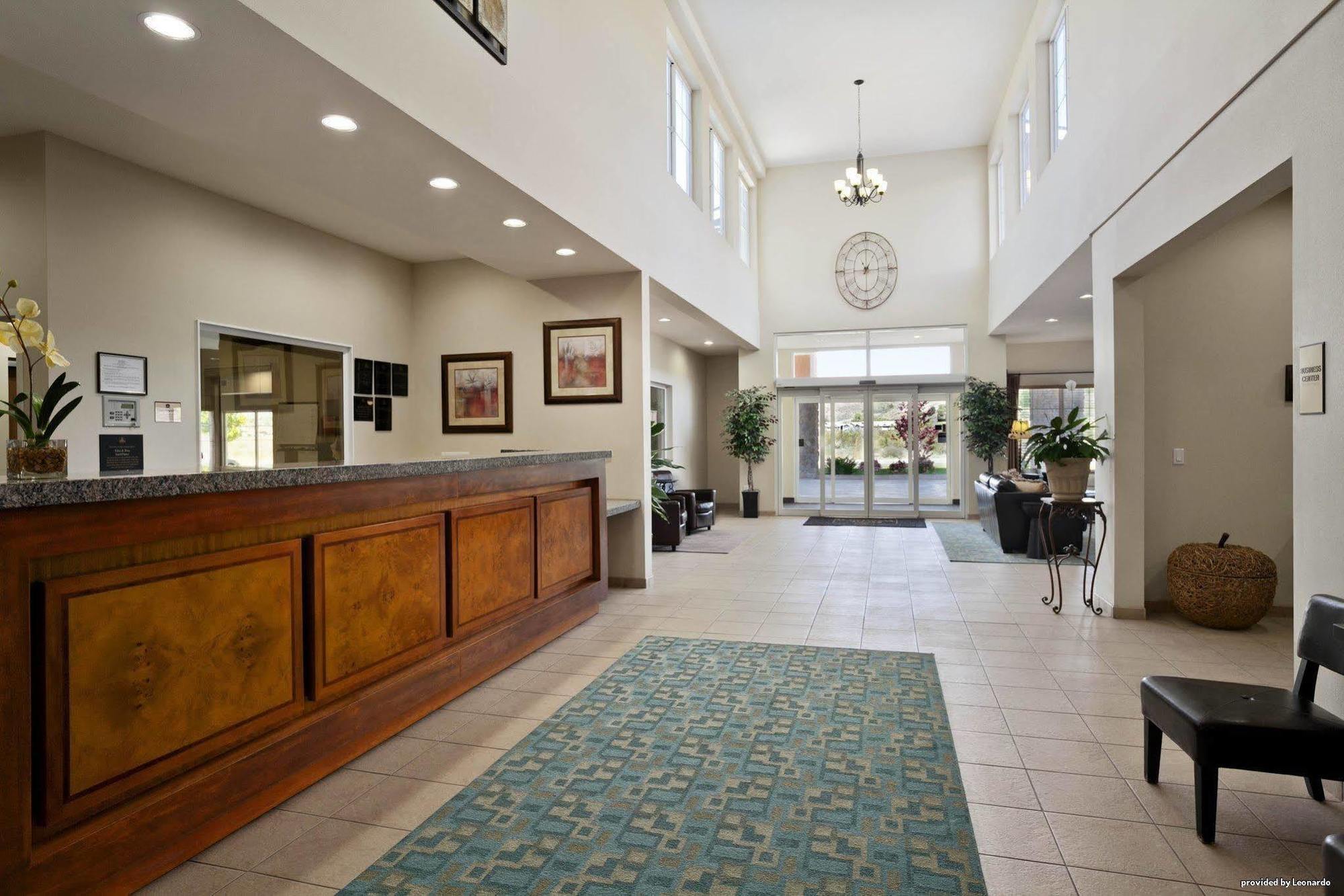 Best Western Plus Peppertree Inn At Omak Exteriér fotografie