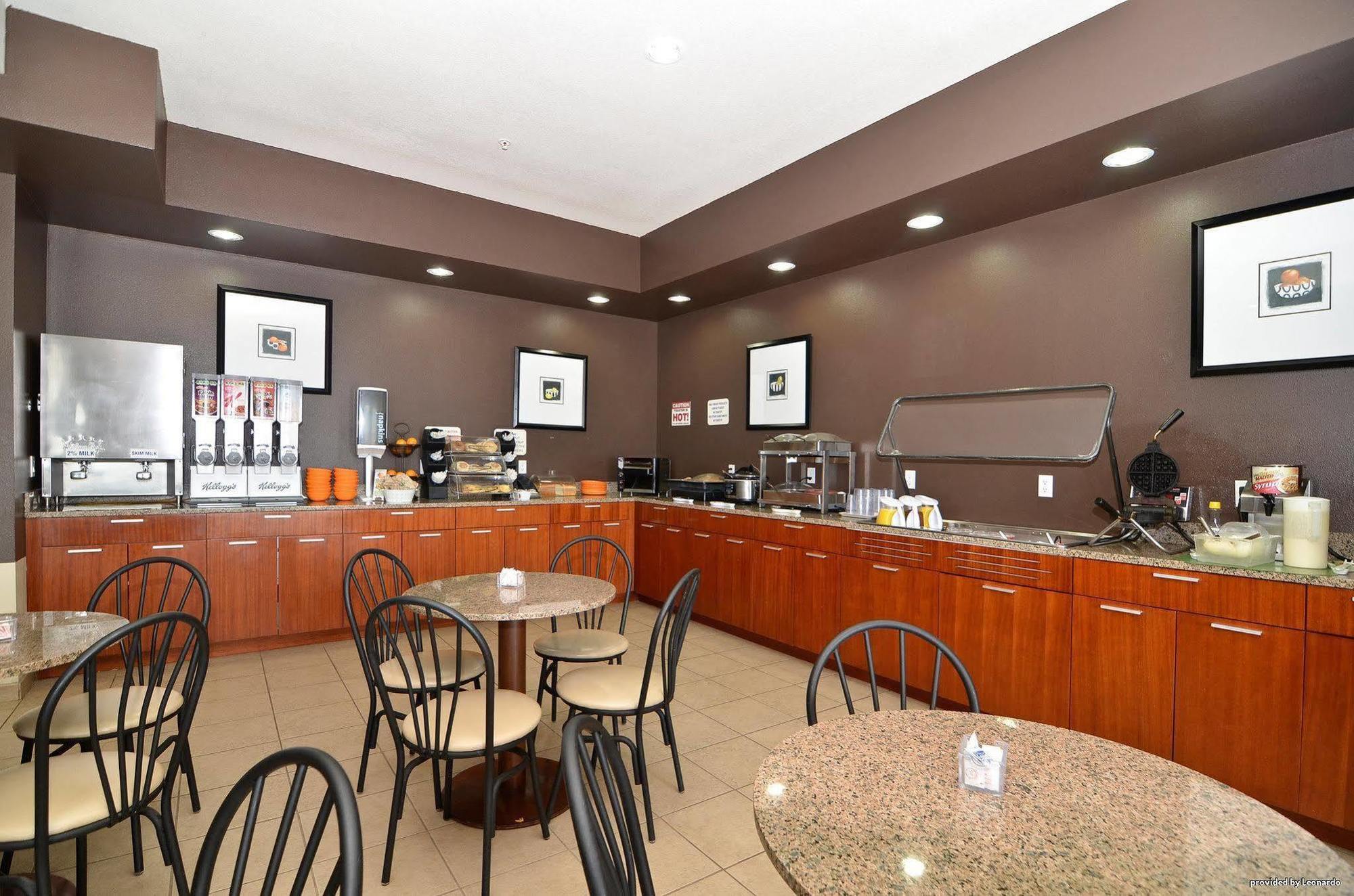 Best Western Plus Peppertree Inn At Omak Exteriér fotografie